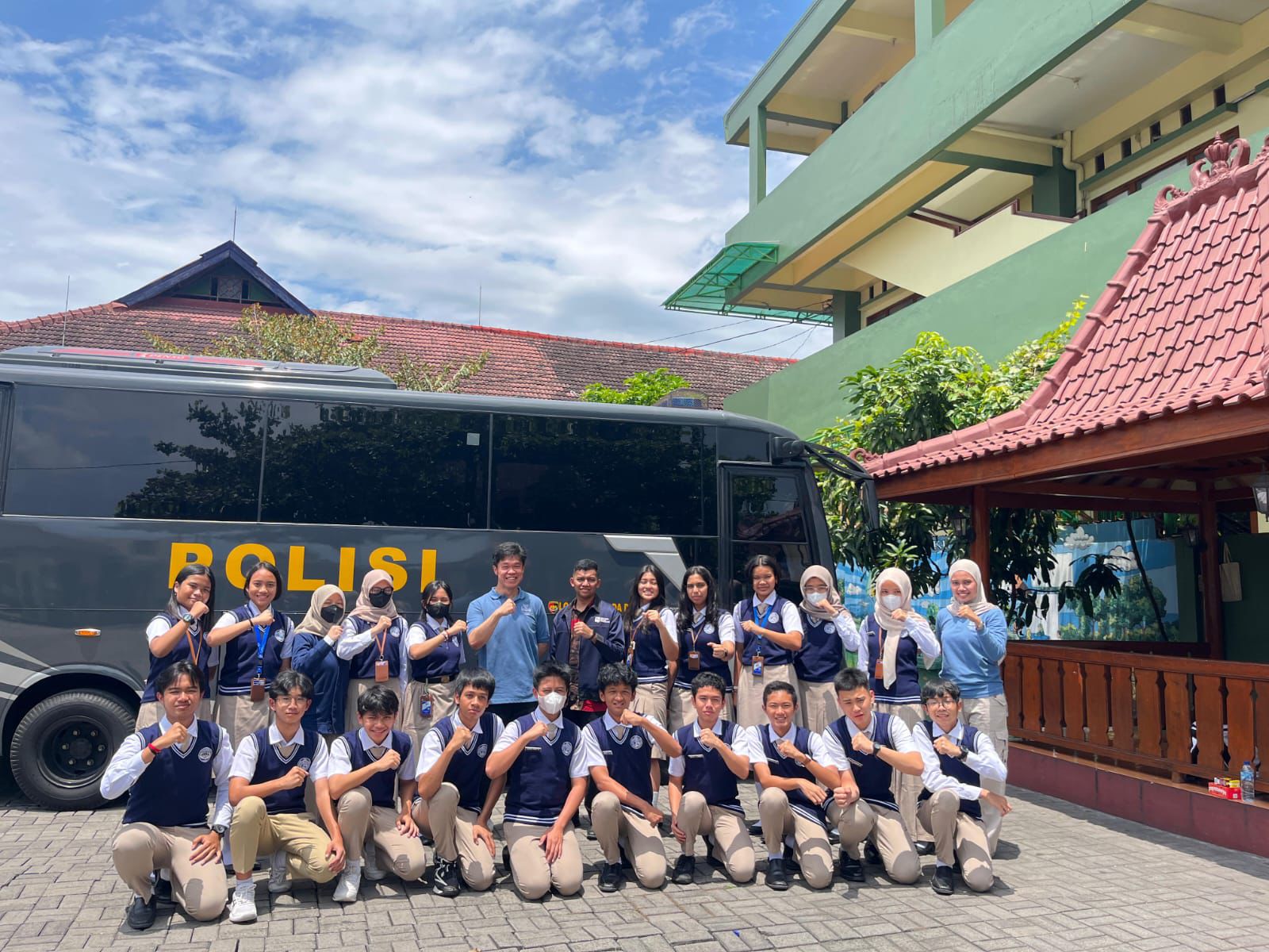 Siswa KTB Sukses Raih 12 Medali di American Mathematics Olympiad (AMO) 2025