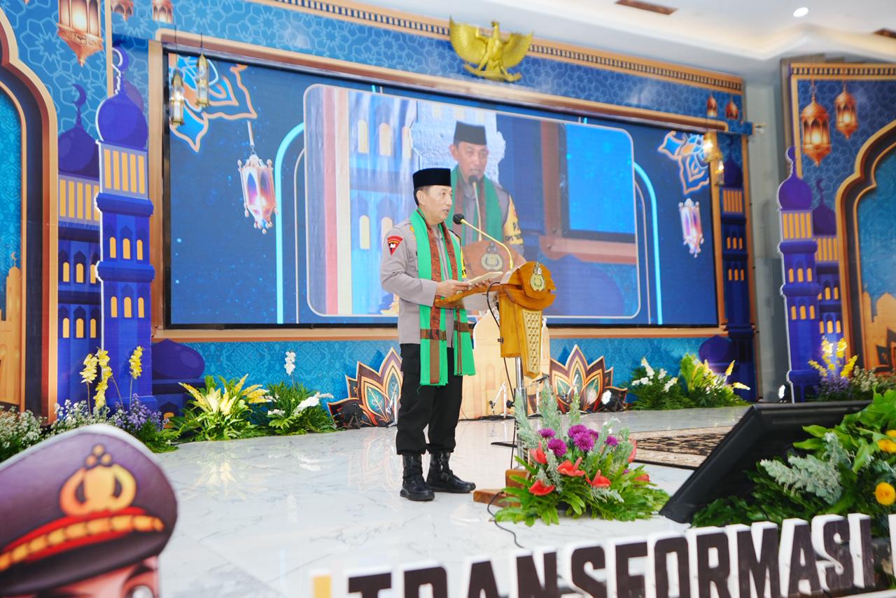 Safari Ramadhan di Jatim, Kapolri Ajak Seluruh Elemen Bersatu Jaga Kamtibmas-Dukung Program Presiden