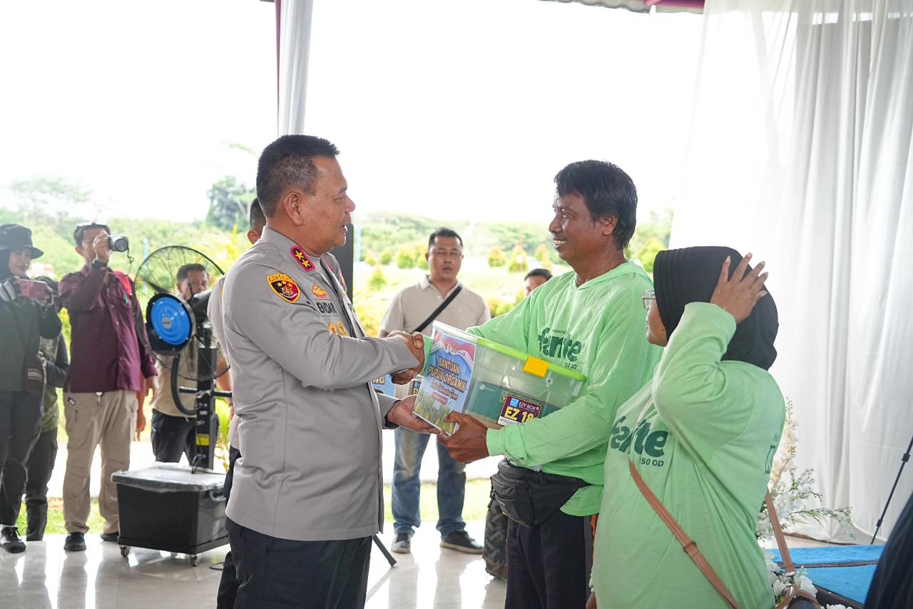 Perkuat Ketahanan Pangan Nasional, Polda Kaltim Gelar Panen Raya Kuartal II Tahun 2026