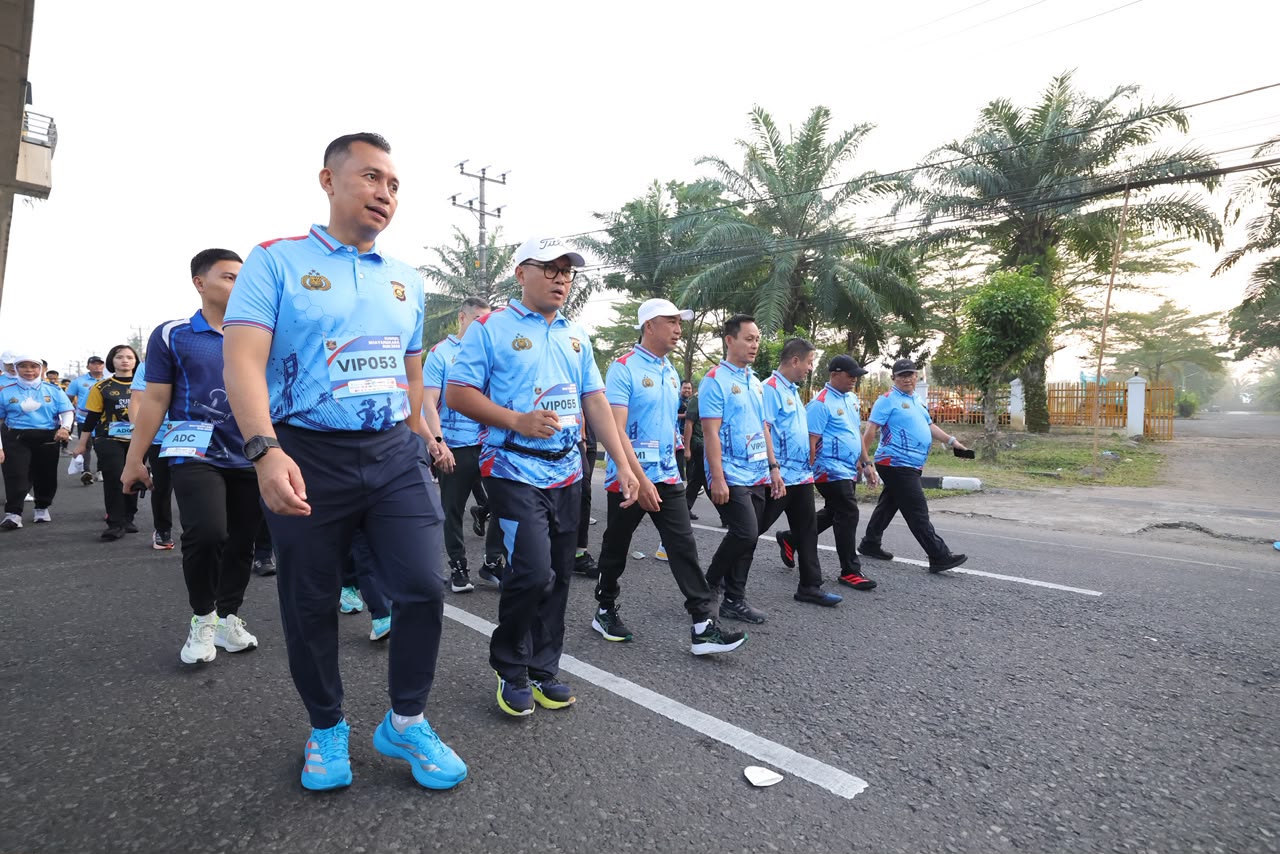 Kapolda Sumsel Bersama Forkopimda Sapa Ribuan Peserta Sumsel Bhayangkara Run, Kuatkan Kolaborasi dan Soliditas Bumi Sriwijaya