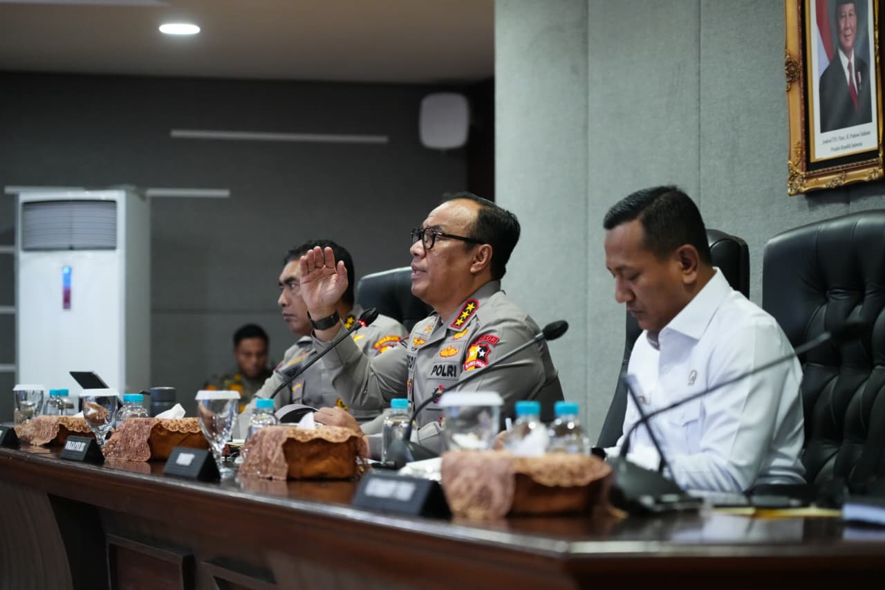 Tindak Lanjuti Arahan Presiden, Wakapolri dan Wamen Kehutanan Konsolidasikan Langkah Nasional Hadapi El Nino dan Karhutla